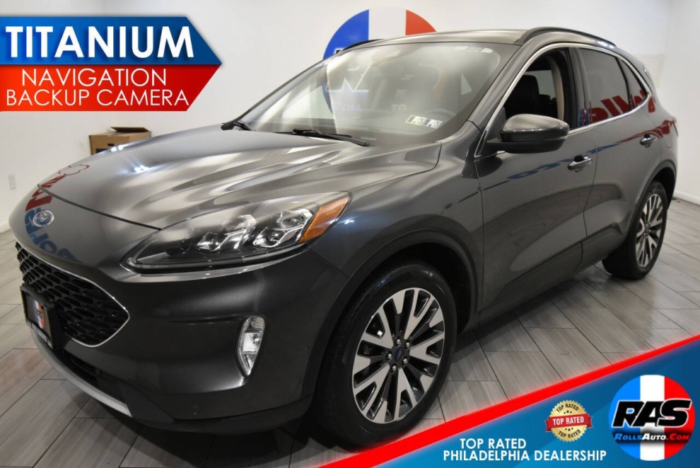 2020 Ford Escape Titanium AWD 4dr SUV, Gray, Mileage: 96,972 