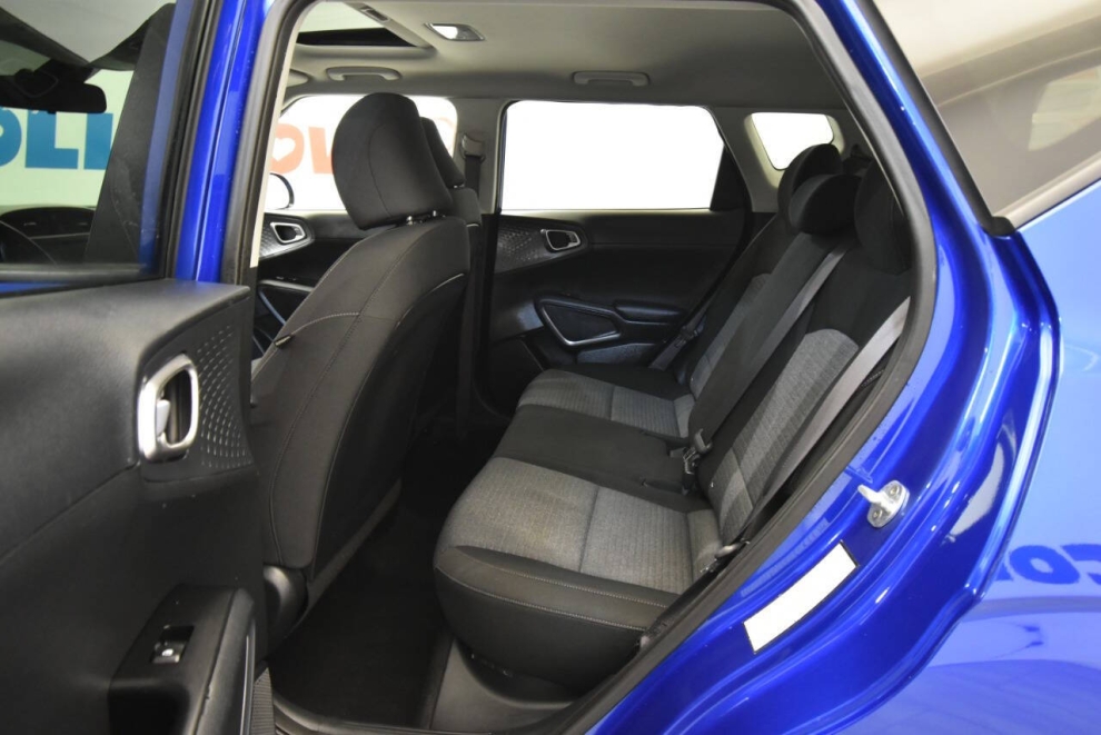 2021 Kia Soul GT Line 4dr Crossover, Blue, Mileage: 82,213 - photo 13