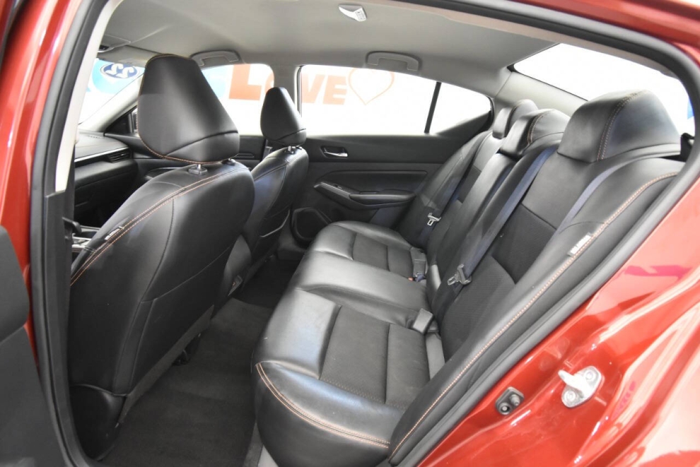 2022 Nissan Altima 2.5 SR 4dr Sedan, Red, Mileage: 87,260 - photo 12