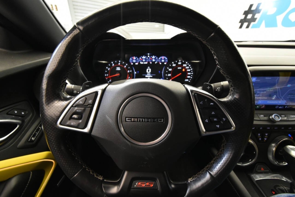 2020 Chevrolet Camaro SS 2dr Coupe w/2SS, Black, Mileage: 39,573 - photo 23