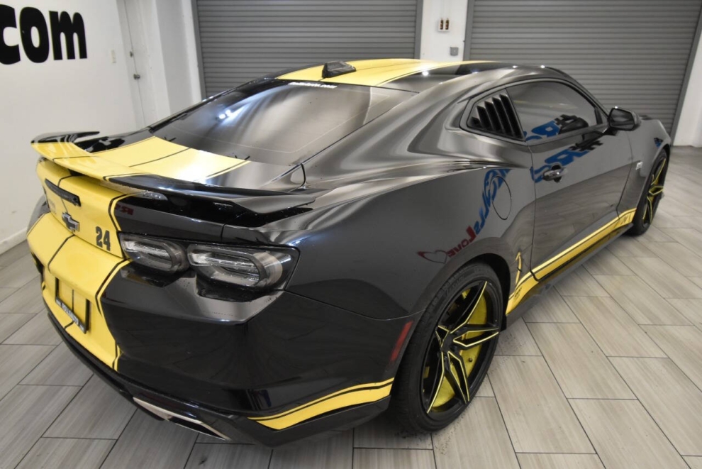 2020 Chevrolet Camaro SS 2dr Coupe w/2SS, Black, Mileage: 39,573 - photo 4