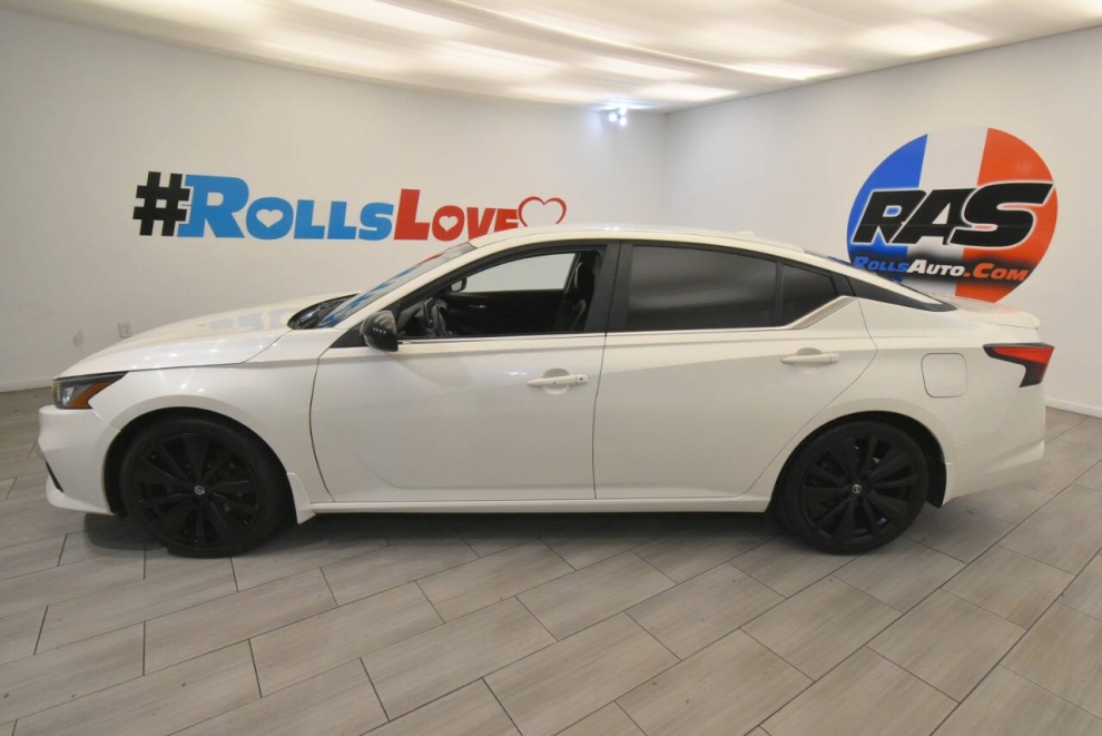 2020 Nissan Altima 2.5 SR 4dr Sedan, White, Mileage: 92,113 - photo 1