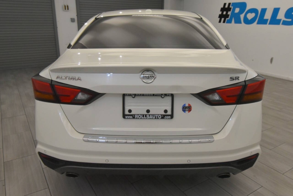 2020 Nissan Altima 2.5 SR 4dr Sedan, White, Mileage: 92,113 - photo 3