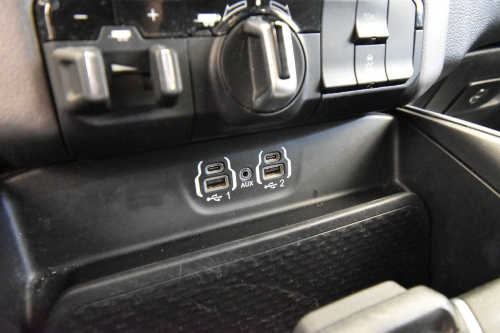 2022 RAM 1500 Big Horn 4x4, Black, Mileage: 63,431 - photo 22