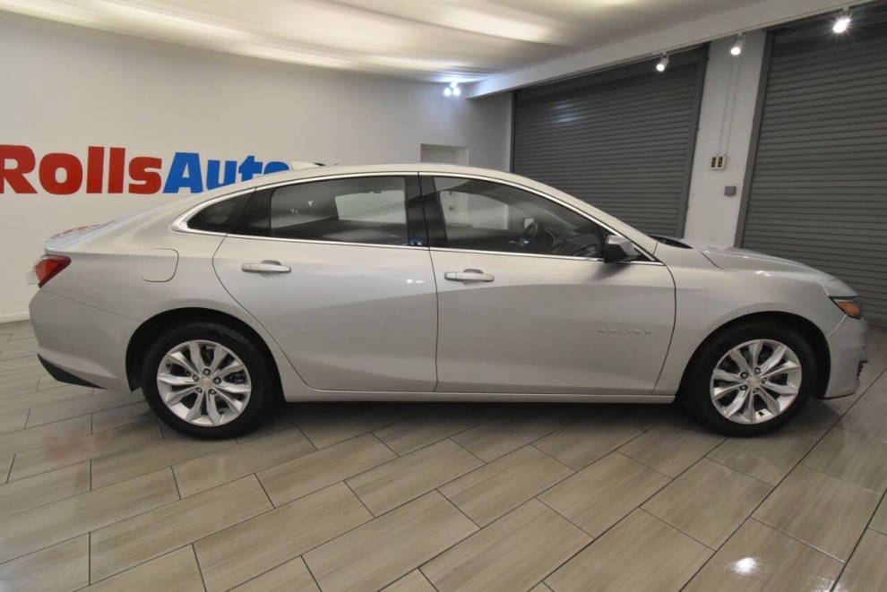 2022 Chevrolet Malibu LT 4dr Sedan, Silver, Mileage: 64,972 - photo 5