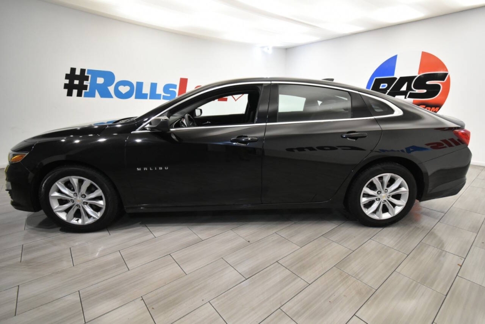 2023 Chevrolet Malibu LT 4dr Sedan w/1LT, Black, Mileage: 45,320 - photo 1