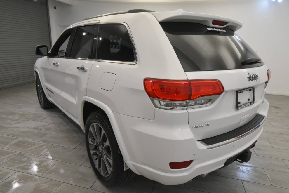 2018 Jeep Grand Cherokee Overland, White, Mileage: 93,817 - photo 2