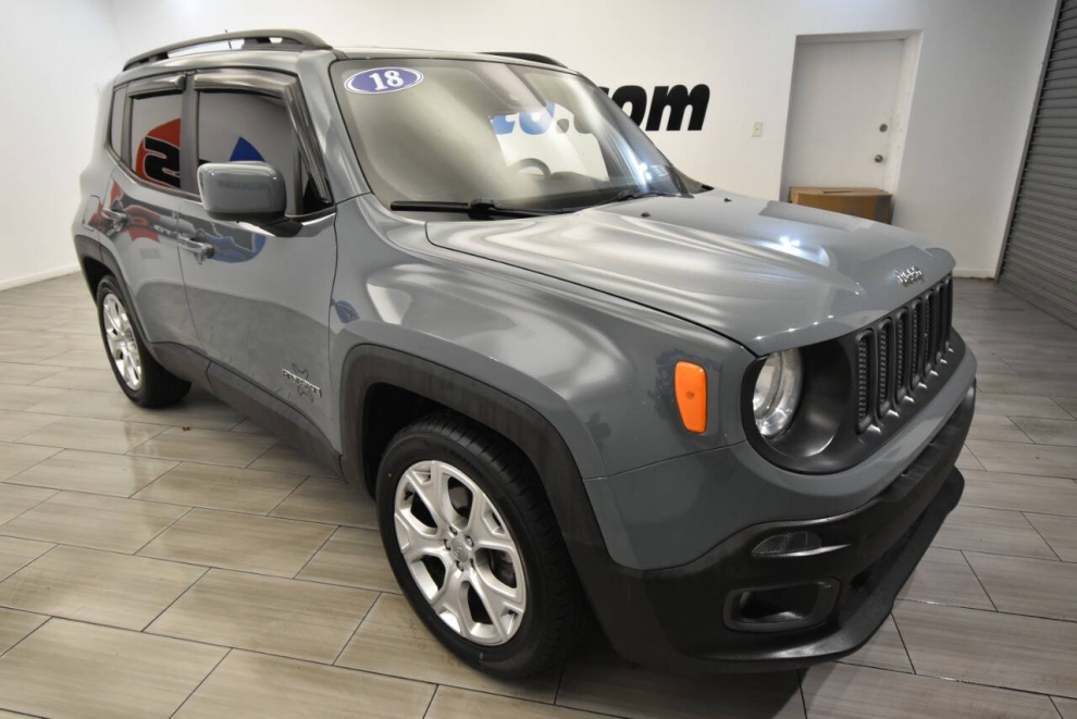 2018 Jeep Renegade Latitude, Blue, Mileage: 84,947 - photo 6