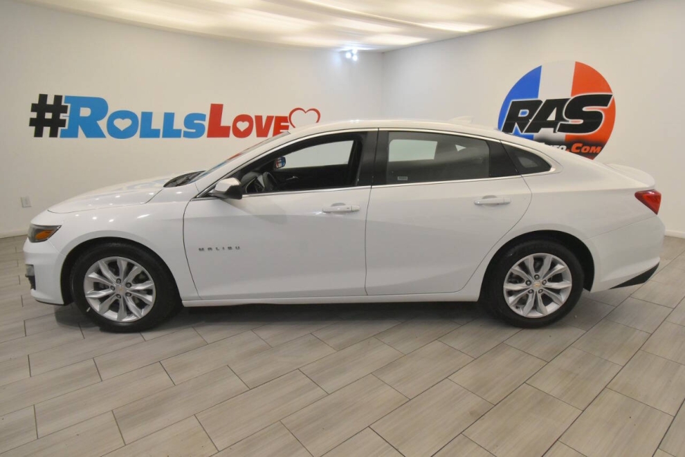 2023 Chevrolet Malibu LT 4dr Sedan w/1LT, White, Mileage: 47,492 - photo 1