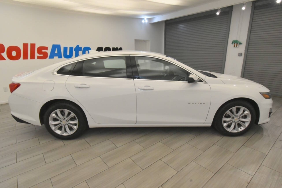 2023 Chevrolet Malibu LT 4dr Sedan w/1LT, White, Mileage: 47,492 - photo 5