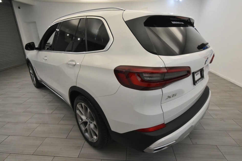 2021 BMW X5 xDrive40i AWD 4dr Sports Activity Vehicle, White, Mileage: 65,202 - photo 2