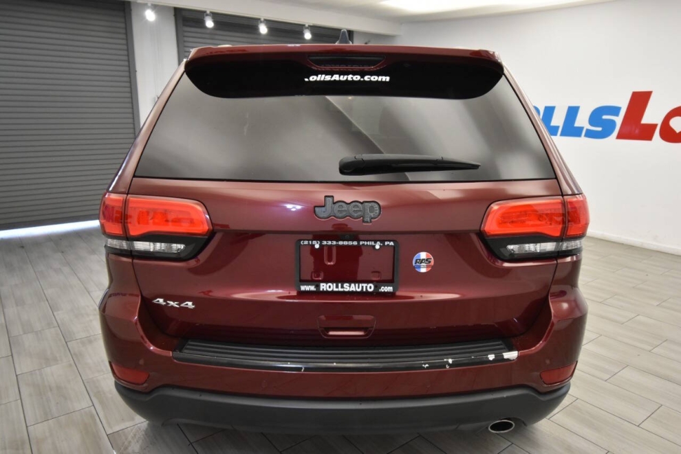 2018 Jeep Grand Cherokee Limited, Red, Mileage: 92,337 - photo 3