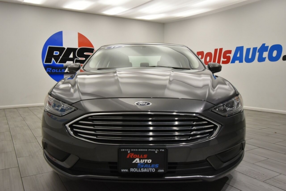 Used 2017 Ford Fusion Se 4dr Sedan, Stock# 12231, Gray, Mileage: 61,429 