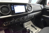 2019 Toyota Tacoma TRD Sport 4x4 4dr Access Cab 6.1 ft LB 6A - photothumb 26