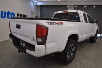 2019 Toyota Tacoma TRD Sport 4x4 4dr Access Cab 6.1 ft LB 6A - photothumb 4