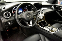 2017 Mercedes-Benz GLC GLC 300 4MATIC AWD 4dr SUV - photothumb 9