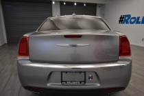 2018 Chrysler 300 Limited 4dr Sedan - photothumb 3