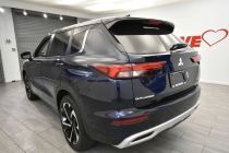 2022 Mitsubishi Outlander SE 4dr SUV - photothumb 2