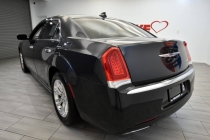 2016 Chrysler 300 C 4dr Sedan - photothumb 2