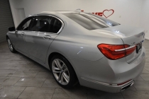 2016 BMW 7 Series 750i xDrive AWD 4dr Sedan - photothumb 2