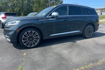 2020 Lincoln Aviator Black Label AWD 4dr SUV - photothumb 1