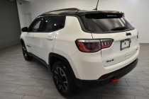 2019 Jeep Compass Trailhawk 4x4 4dr SUV - photothumb 2