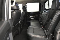 2019 Nissan Titan Pro-4X Crew Cab 4x4 - photothumb 13