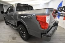 2019 Nissan Titan Pro-4X Crew Cab 4x4 - photothumb 2