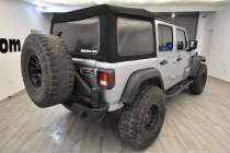 2019 Jeep Wrangler Unlimited Unlimited - photothumb 4