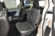 2022 Chrysler Pacifica Limited 4dr Mini Van - photothumb 13