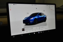 2022 Tesla Model Y Long Range AWD 4dr Crossover - photothumb 22