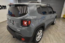 2018 Jeep Renegade Latitude - photothumb 4