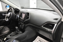 2019 Jeep Cherokee Latitude Plus - photothumb 14